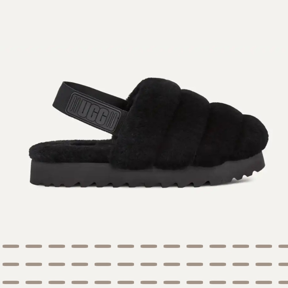 UGG slippers lightly worn